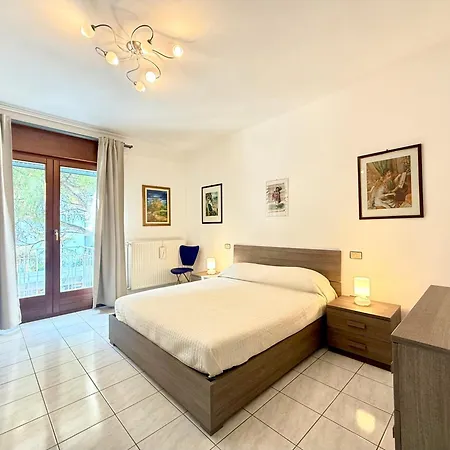 Centralissimo Antonella 8 - Piazza Brescia - Carraro Immobiliare 公寓 利多迪迪耶索洛