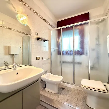 Centralissimo Antonella 8 - Piazza Brescia - Carraro Immobiliare 公寓